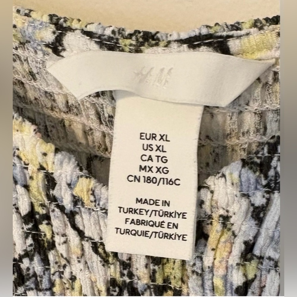 H&M Blue and White Puff Sleeve Dress Size XL - Picture 5 of 10
